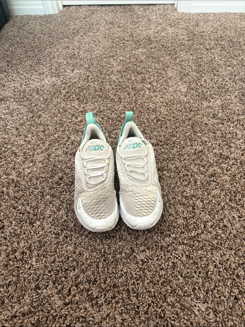 Nike Air Max 270 GS White Jade Ice Emerald Rise